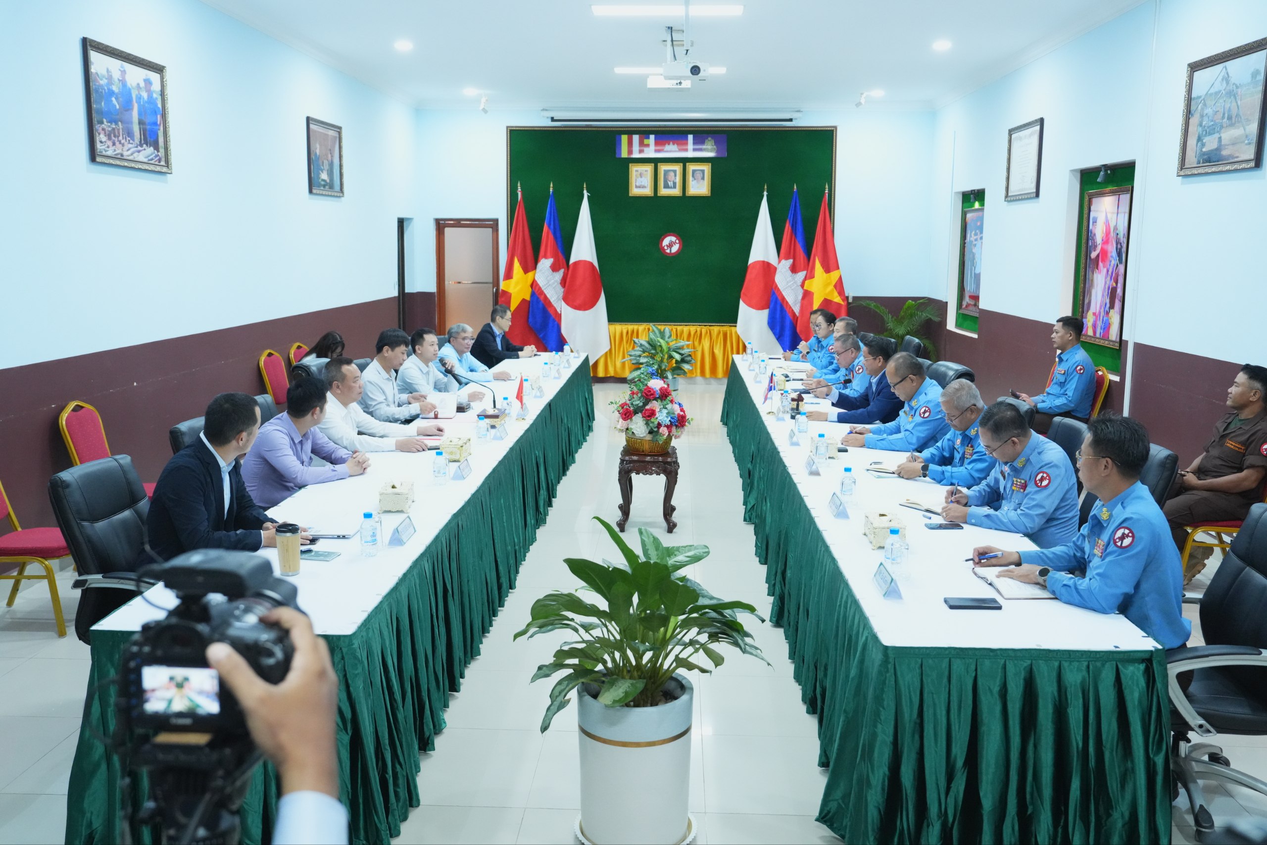 photo_1_2025-11-18_08-46-17