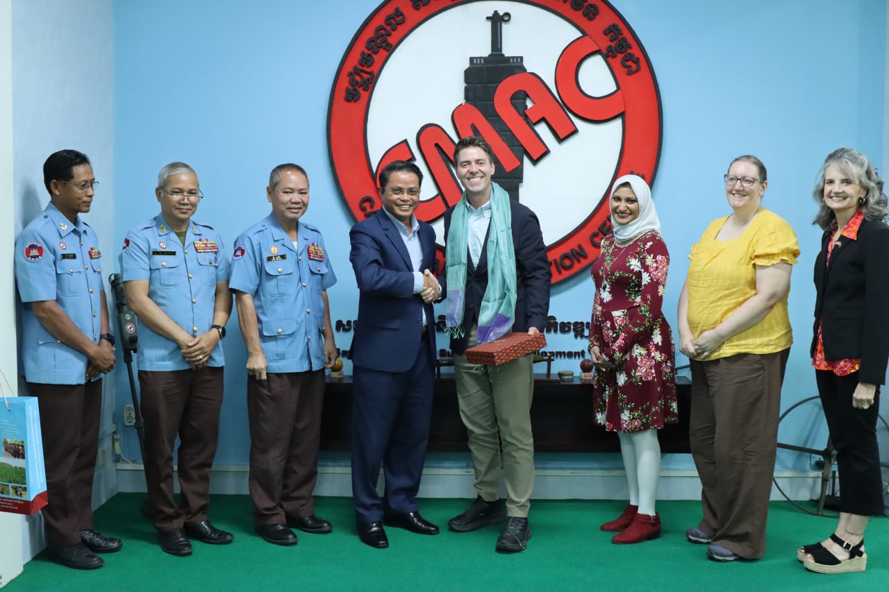 : Meeting with the US delegation on grant funding for the ERW operations